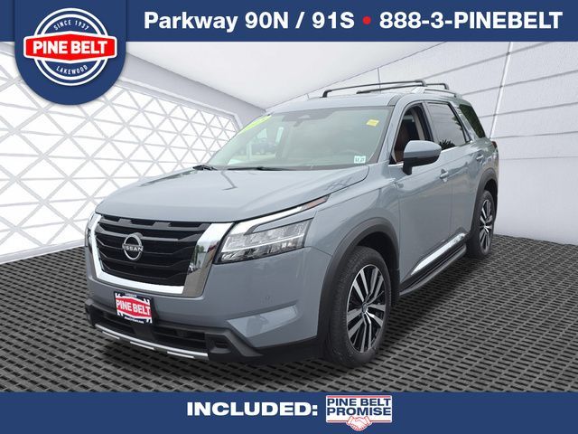 Used 2023 Nissan Pathfinder