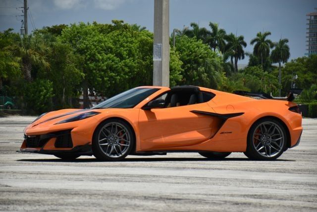 2024 Chevrolet Corvette 3LZ - Photo 9