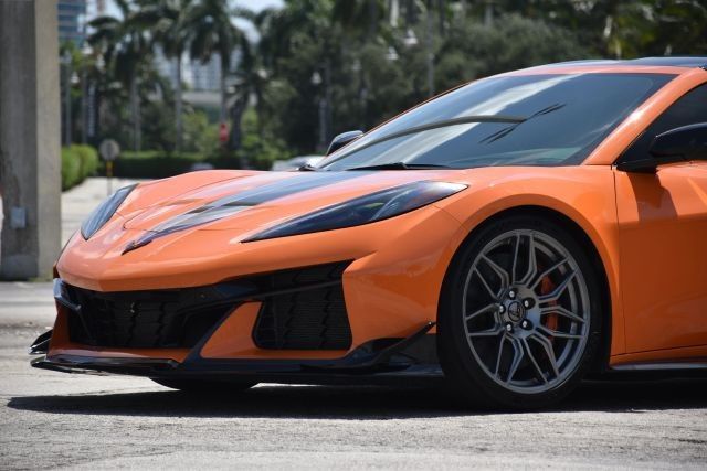 2024 Chevrolet Corvette 3LZ - Photo 14