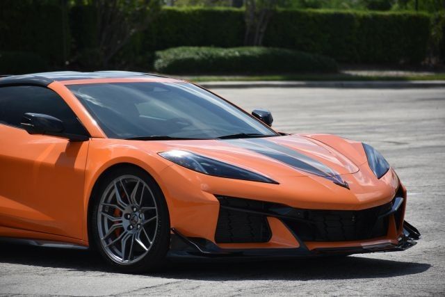 2024 Chevrolet Corvette 3LZ - Photo 13
