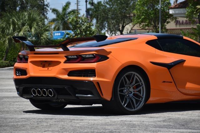 2024 Chevrolet Corvette 3LZ - Photo 19