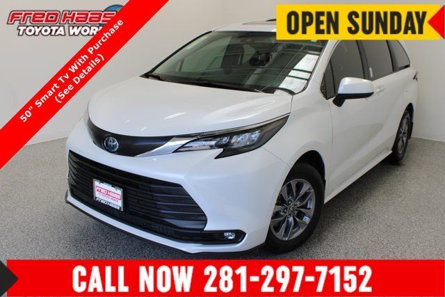 Used 2025 Toyota Sienna