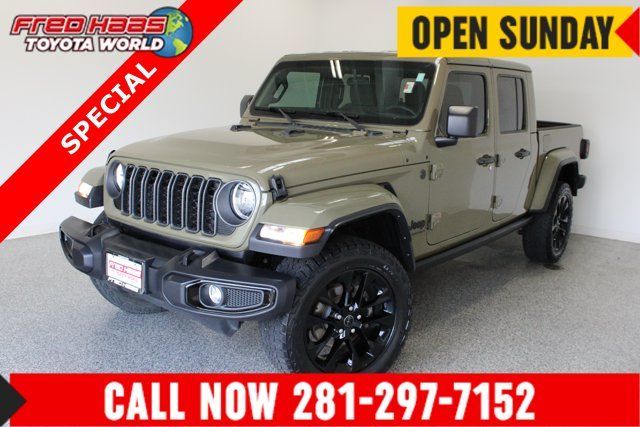 Used 2025 Jeep Gladiator