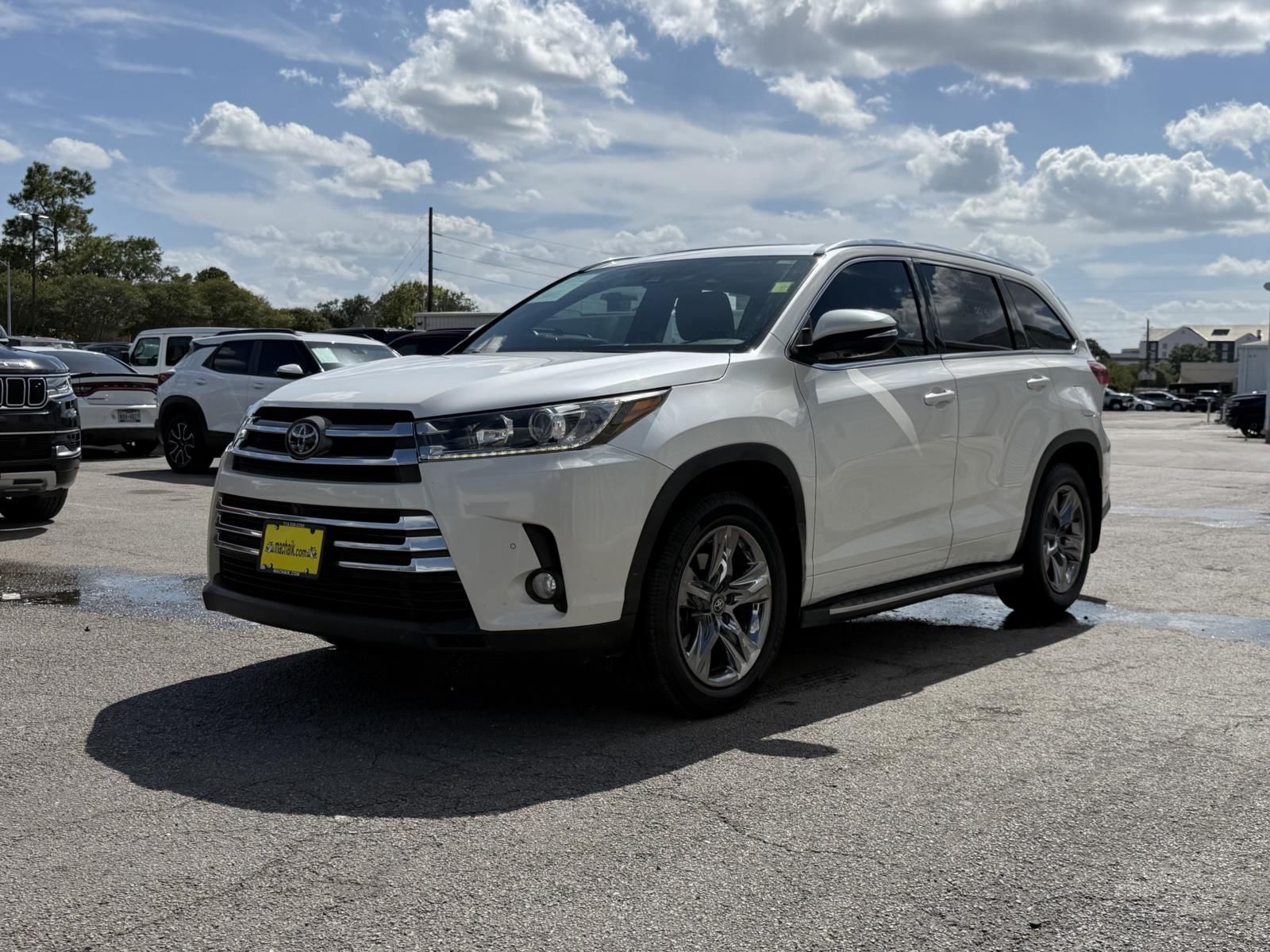 Used 2018 Toyota Highlander