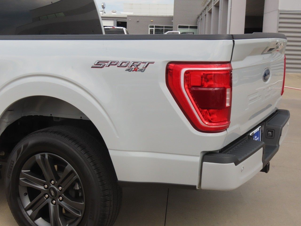 Photo 13