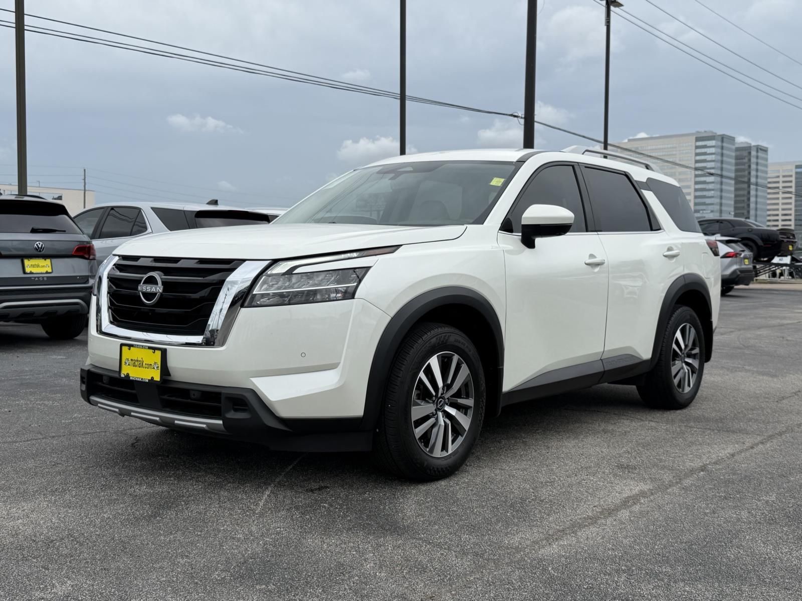 Used 2024 Nissan Pathfinder