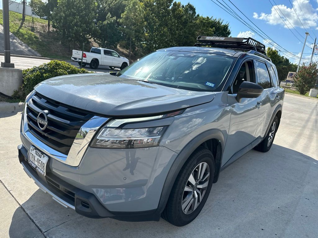 Used 2023 Nissan Pathfinder