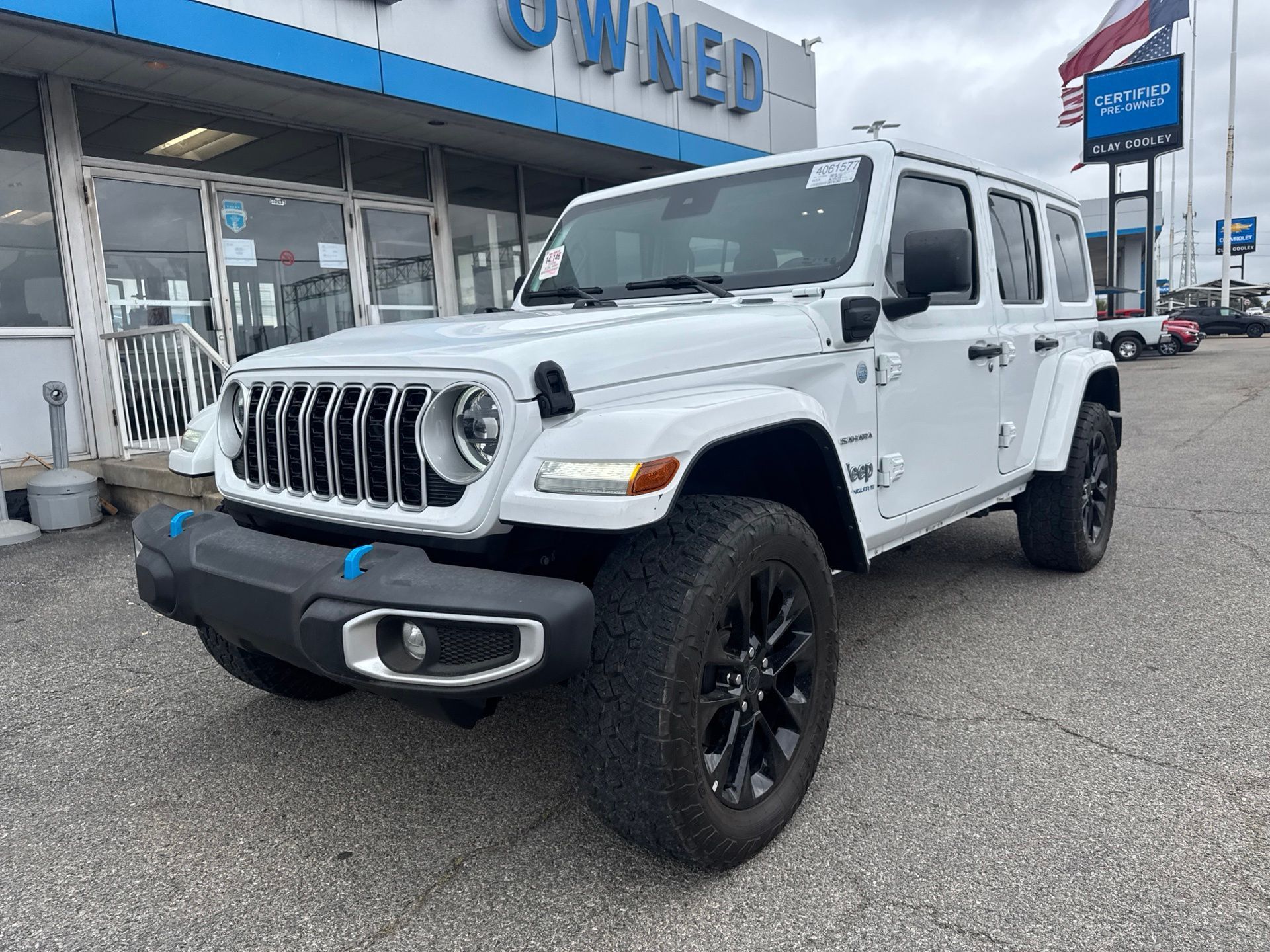 Used 2024 Jeep Wrangler