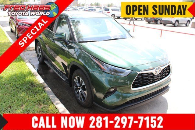 Used 2024 Toyota Highlander