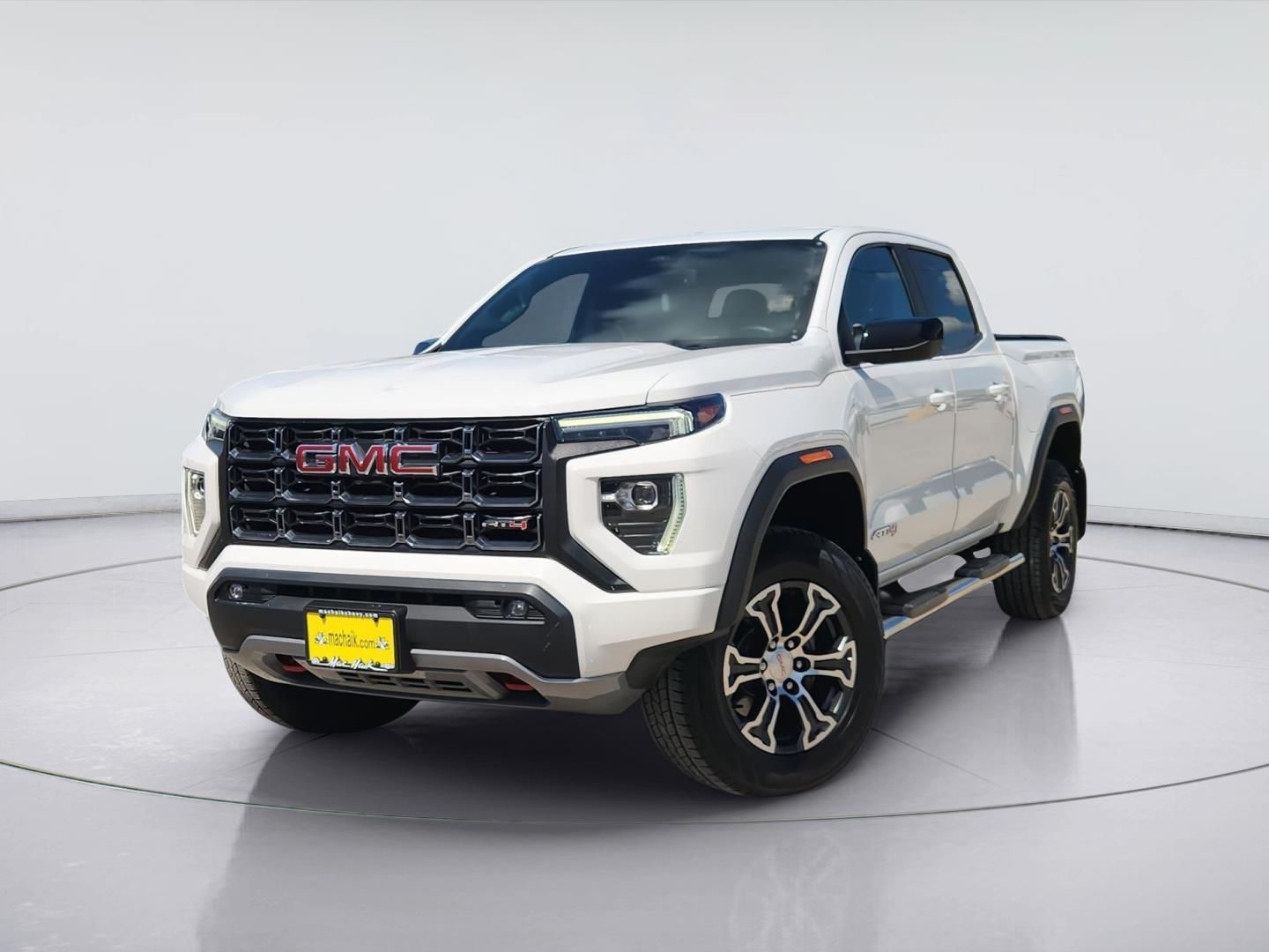 Used 2023 GMC Canyon