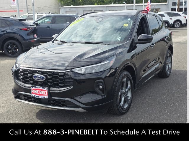 Used 2023 Ford Escape