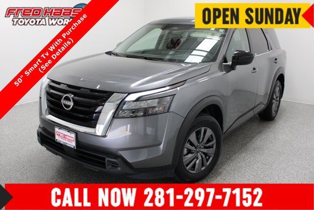 Used 2024 Nissan Pathfinder