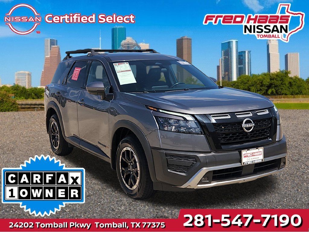 Used 2024 Nissan Pathfinder