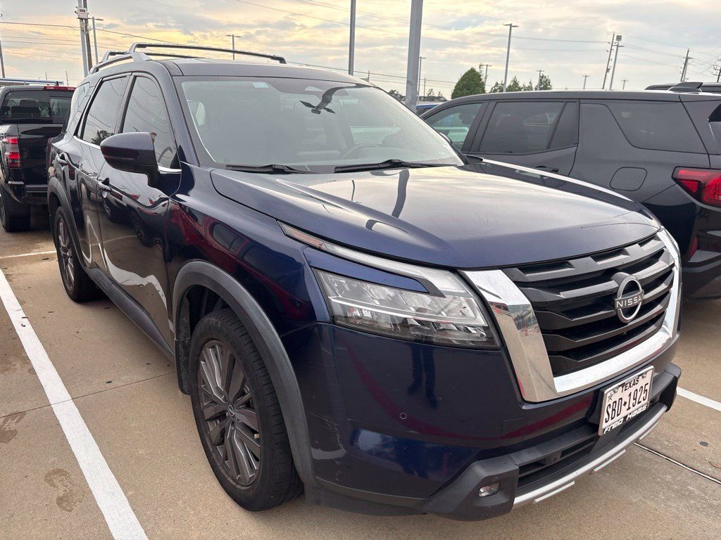 Used 2022 Nissan Pathfinder