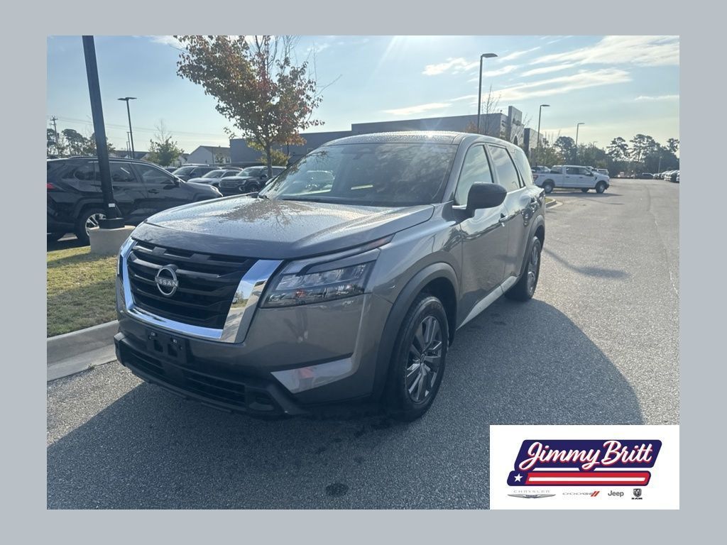 Used 2023 Nissan Pathfinder