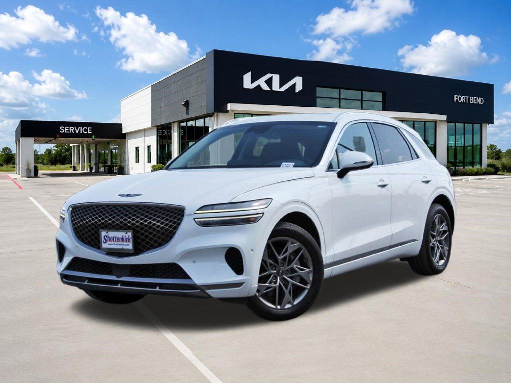 Used 2023 Genesis GV70