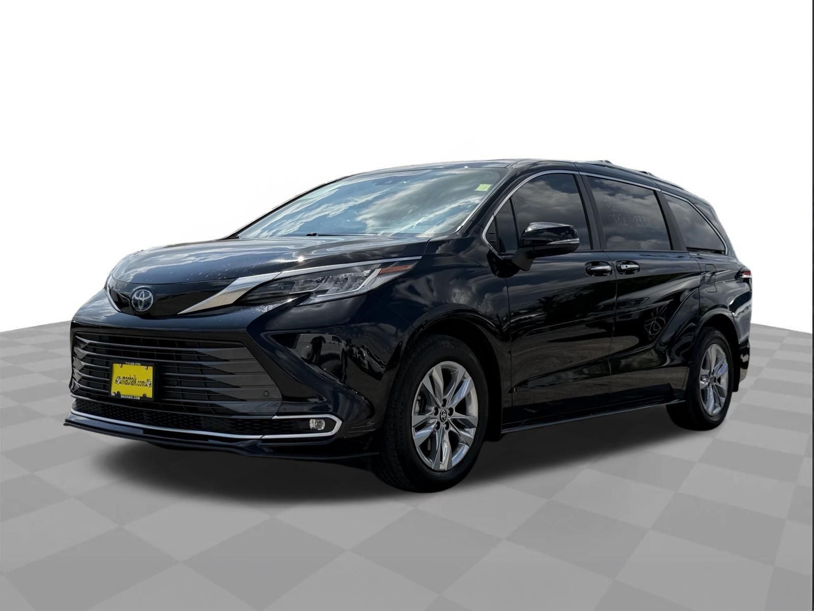 Used 2025 Toyota Sienna