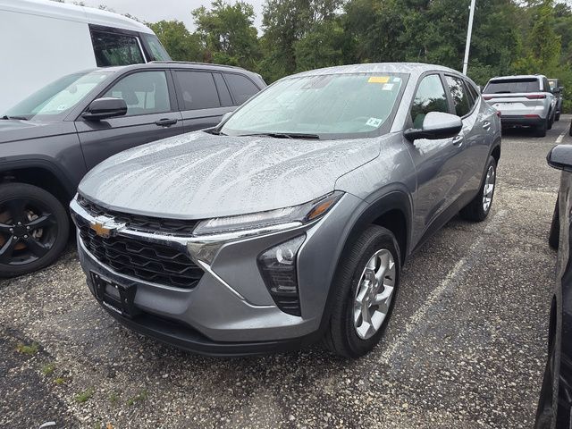 Used 2024 Chevrolet Trax