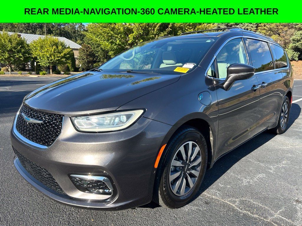 Used 2021 Chrysler Pacifica