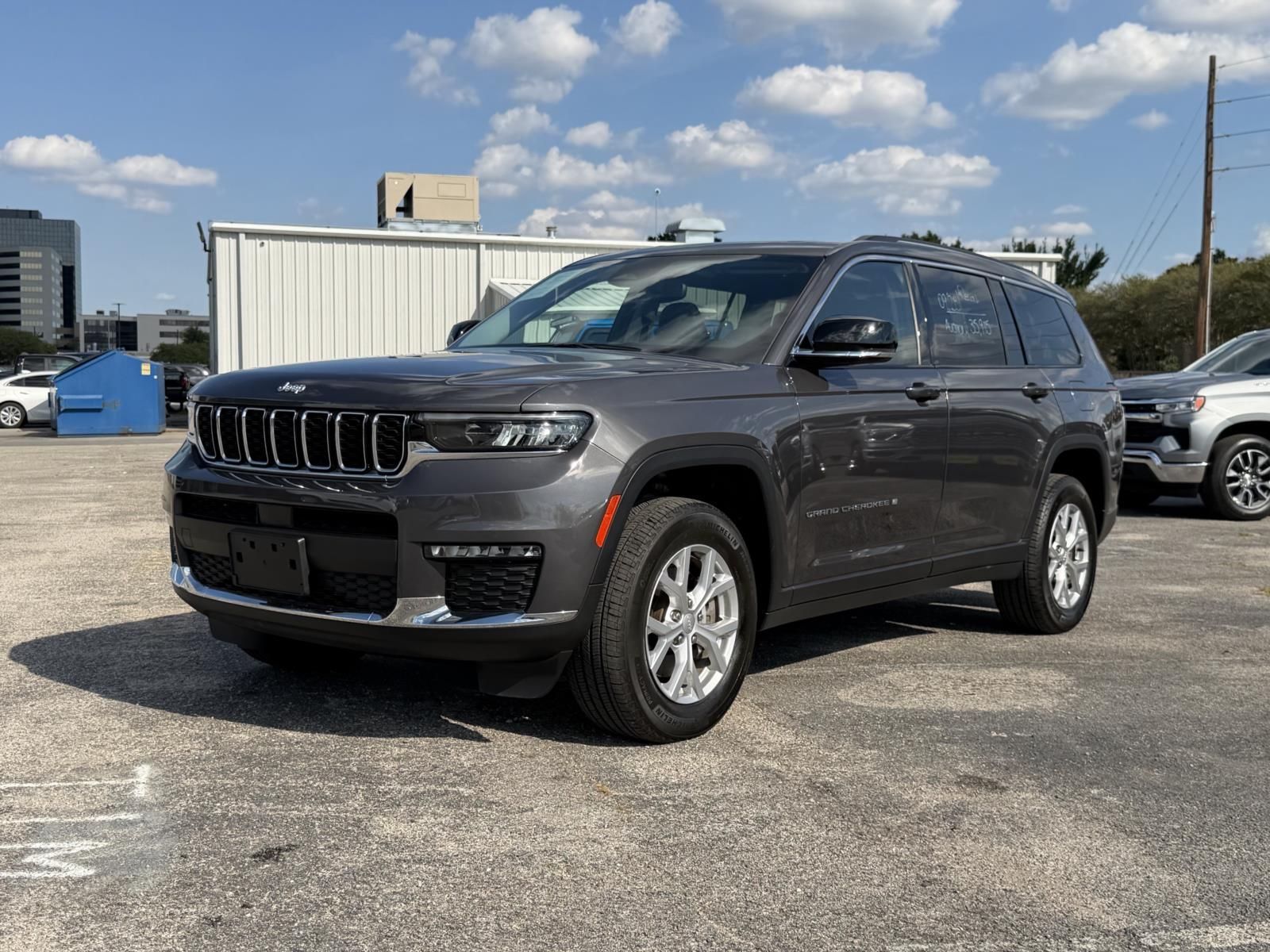 Used 2023 Jeep Grand Cherokee L