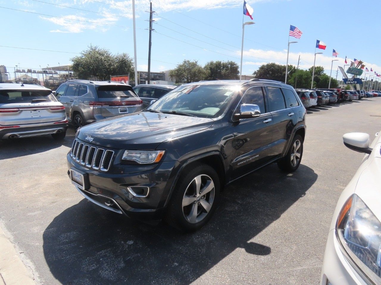 Used 2015 Jeep Grand Cherokee Overland with VIN 1C4RJECG5FC615712 for sale in Spring, TX