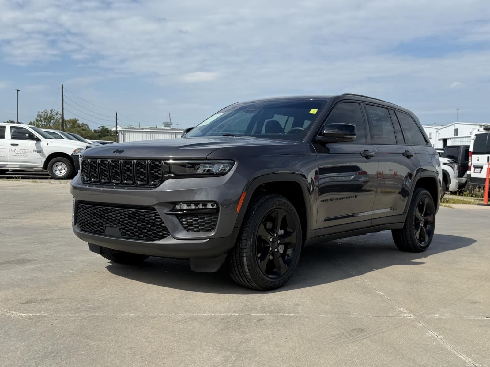 Used 2023 Jeep Grand Cherokee