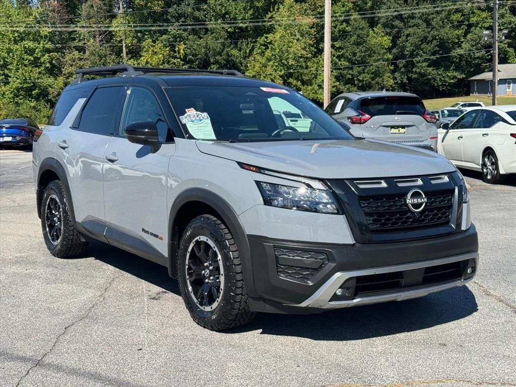 Used 2023 Nissan Pathfinder