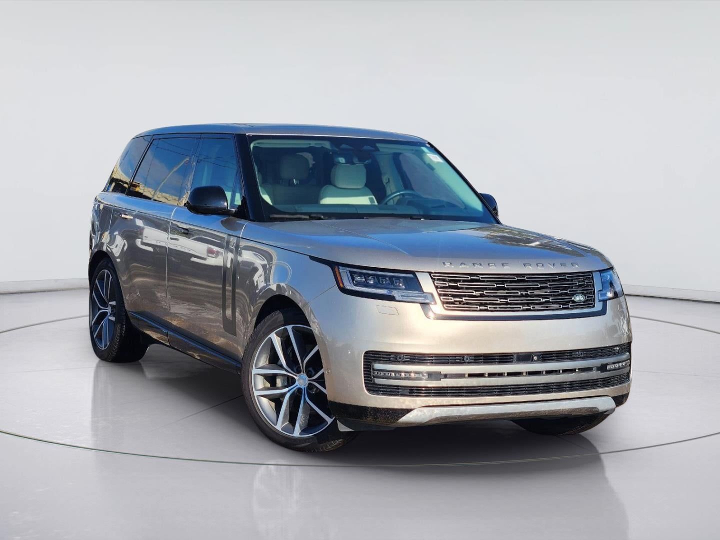 Used 2024 Land Rover Range Rover