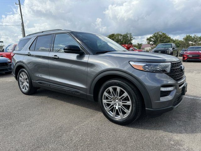 Used 2025 Ford Explorer