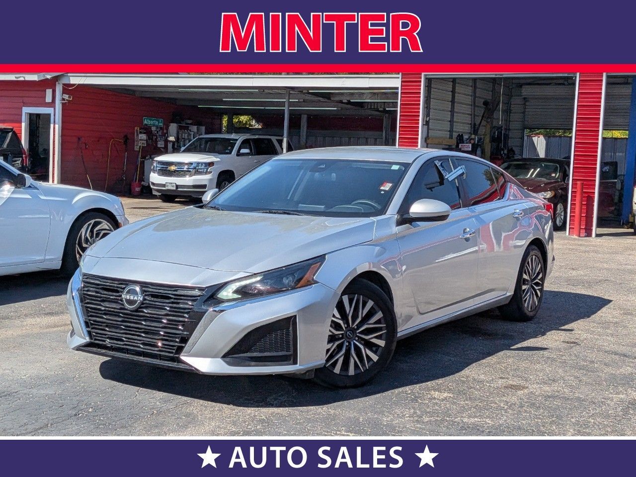 Used 2023 Nissan Altima